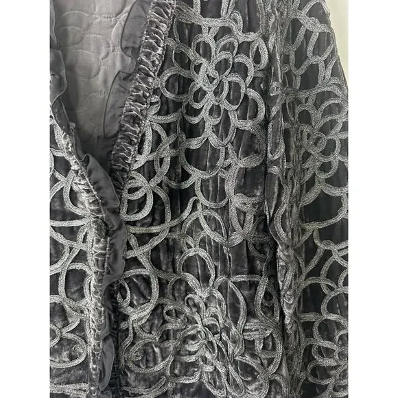 Chico's Velvet Silver Cord Ruffled Jacket sz XL Dark Grey Boho Retro V Neck E10 - Picture 2 of 7